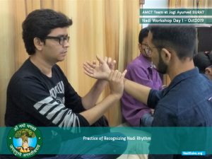 recognizing Nadi Rhythm Gamanam at Surat Workshop
